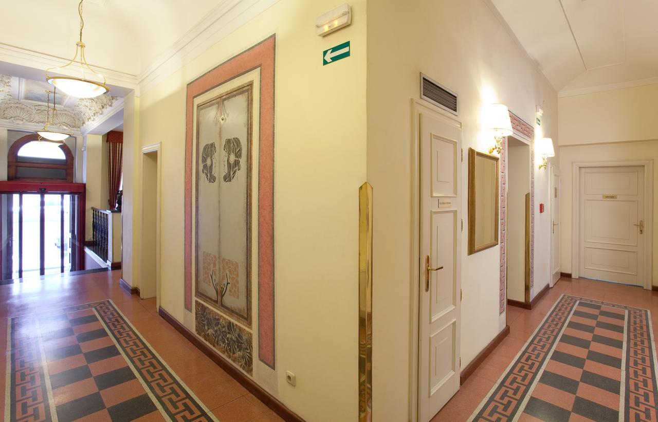 Hotel Tivoli Praga Exterior foto